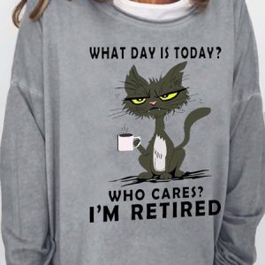 Women's Funny What Day Is Today Who Cares Im Retired Black Cat Simple Loose Sweatshirt, color:Gray|size:3XL, Lilicloth.com
