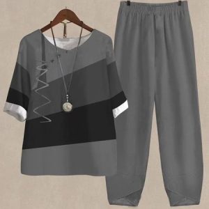 Casual Color Block Crew Neck Two-Piece Set, Suit Set, color:Gray|size:3XL, JustFashionNow