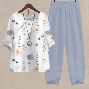 Plus Size Casual Crew Neck Two-Piece Set, Suit Set, color:White|size:4X, JustFashionNow