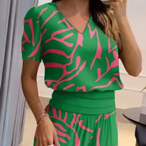 Casual Regular Fit V Neck Abstract Stripes Shirt, Blouses and Shirts, color:Green|size:XS, Stylewe