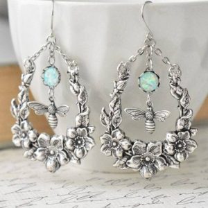 Casual Floral Bee Metal Earrings Vintage Vacation Women's Jewelry, Earrings, color:Silver|size:One-size, JustFashionNow