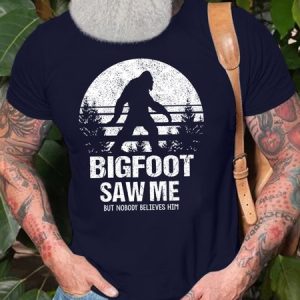 Men's Bigfoot Saw Me But Nobody Believes Him Funny Outdoor Camping Graphic Print Crew Neck Casual Cotton Text Letters T-Shirt, color:Purplish blue|size:3XL, Lilicloth.com