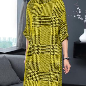 Loose Urban Crew Neck Houndstooth Dress, Midi Dresses, color:Yellow|size:XXL, Stylewe