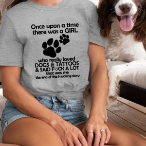 Lilicloth X Funnpaw Women's Once Upon A Time There Was A Girl Who Really Loved Dogs And Tattoos Crew Neck Casual Cotton T-Shirt, color:Gray|size:XXL, Lilicloth.com