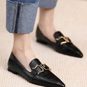 Vintage Metal Decor Leather Pointed Toe Loafers, Loafers, color:Black|size:40, Stylewe