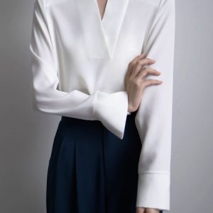 White Daily Long sleeve Plain V Neck Simple Blouse, Blouses and Shirts, color:White|size:XS, Stylewe