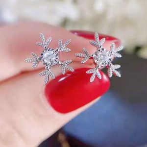 Christmas Snowflake Shining Zircon Earrings, Earring, color:Silver, Noracora