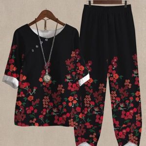 Casual Floral Crew Neck Two-Piece Set, Suit Set, color:Reddish Black|size:3XL, JustFashionNow