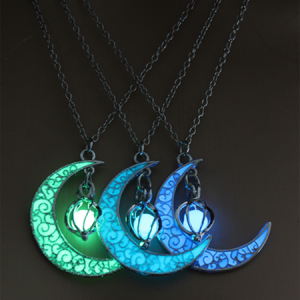 Metal Hollow Moon Pendant Necklace, Necklace, color:Random|size:One-size, Noracora