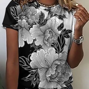 Lilicloth x Iqs Floral Black And White Women's Casual T-Shirt, color:As Picture|size:3XL, Lilicloth.com
