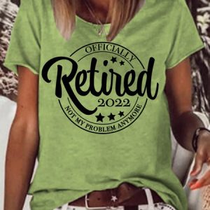 Womens Officially Retired 2022 Letters Casual T-Shirt, color:Green|size:3XL, Lilicloth.com