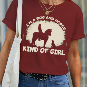 Women's Horse Lover Gift I'm A Dog And Horse Kind Of Girl Casual Horse T-Shirt, color:Red|size:3XL, Lilicloth.com
