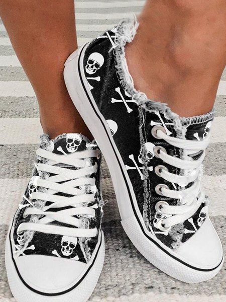 Halloween Black Skull Printed Distressed Lace Up Sneaker, color:Black|size:43, Lilicloth.com