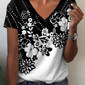 Casual Contrasting Floral V-Neck Loose T-Shirt, T-Shirts, color:Black|size:XXL, JustFashionNow