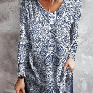 Paisley Loose V Neck T-Shirt, T-Shirts, color:Blue|size:XXL, JustFashionNow