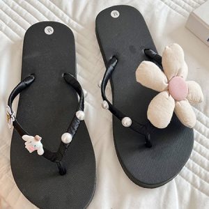 Summer Holiday Floral Appliquéd Beach Flip Flops, Slippers, color:Black|size:40, Noracora
