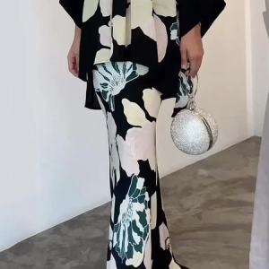 Regular Fit Urban Floral Long Skirt, Skirts, color:Black|size:XXL, Stylewe