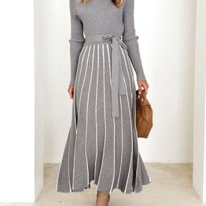Color Block Regular Fit  Elegant Sweater Dress With Belt, Maxi Dresses, color:Gray|size:XXL, Stylewe