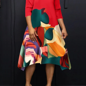 Plus Size Loose Crew Neck Three Quarter Sleeve Urban Abstract Midi Dress, Plus Dresses, color:Red|size:4X, Stylewe