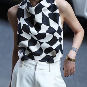 Simple Cowl Neck Geometric Short Sleeve Top, Tanks and Camis, color:Black|size:XXL, Stylewe