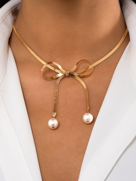 Elegant Imitation Pearl Bowknot Pendant Necklace, Necklaces, color:Golden|size:One-size, Stylewe