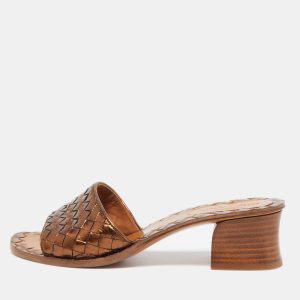 Bottega Veneta Gold Metallic Woven Leather Ravello Slides Size 35.5, Sandals - Luxury Closet
