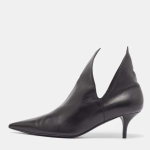 Burberry Black Leather Essendon Pumps Size 37.5, Pumps - Luxury Closet catalog