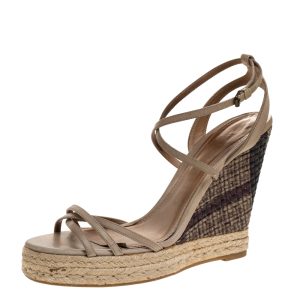 Burberry Pale Green Strappy Leather Woven Wedge Espadrille Sandals Size 39, Sandals - Luxury Closet