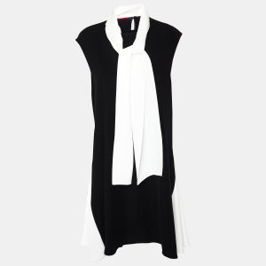 CH Carolina Herrera Monochrome Crepe Flared Sleeveless Dress L, Dresses - Luxury Closet catalog