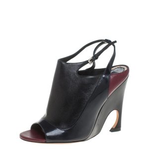Dior Black/Burgundy Patent Leather and Leather Sandals Size 36.5, Sandals - Luxury Closet