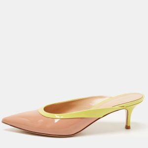 Gianvito Rossi Beige/Green Patent Leather Fanny Mules Size 38.5, Sandals - Luxury Closet