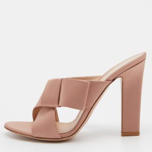 Gianvito Rossi Beige Satin Bow Open Toe Mules Size 40, Sandals - Luxury Closet