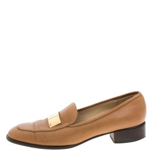 Gucci Brown Leather Gold-Tone Logo Plate Block Heel Loafer Pumps Size 37.5, Loafers & Slip-Ons - Luxury Closet catalog