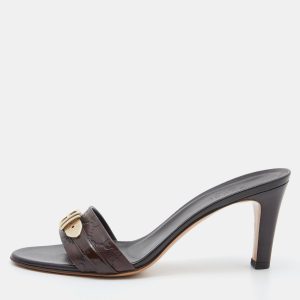 Gucci Brown Guccissima Leather Buckle Detail Slide Sandals Size 37, Sandals - Luxury Closet