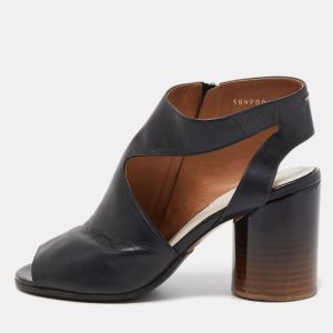Maison Martin Margiela Black Leather Open Toe Sandals Size 37, Sandals - Luxury Closet