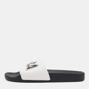 McQ by Alexander McQueen White Faux Leather Logo Pool Slides Size 40, Sandals - Luxury Closet