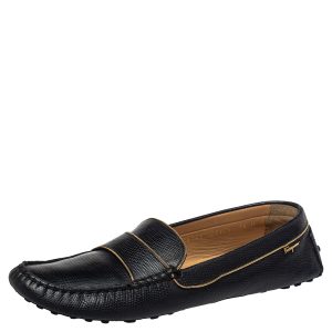 Salvatore Ferragamo Black Lizard Embossed Leather Slip On Loafers Size 40.5, Loafers & Slip-Ons - Luxury Closet catalog