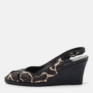 Stuart Weitzman Black/White Raffia Wedge Sandals Size 40, Sandals - Luxury Closet