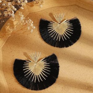 1pair Personalized Metal Scalloped Fringed Dangle Earrings, Earrings, color:Black|size:One-size, Stylewe