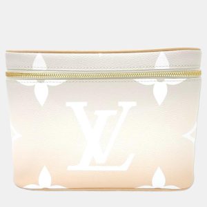 Louis Vuitton Nice BB, Wallets & Money Clips - Luxury Closet catalog