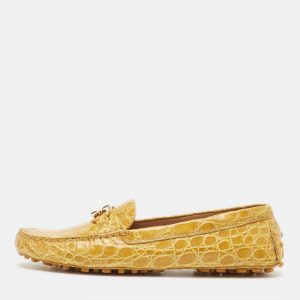 Salvatore Ferragamo Yellow Crocodile Vera Loafers Size 40.5, Loafers & Slip-Ons - Luxury Closet