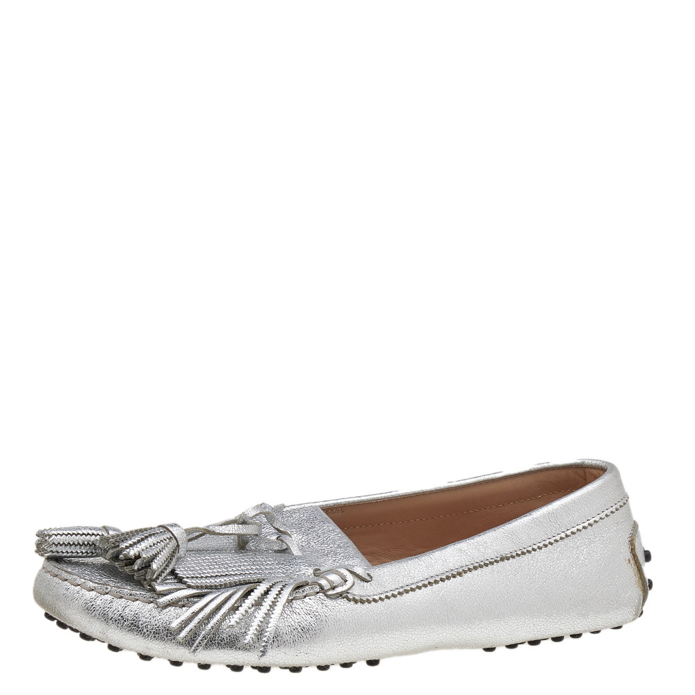 Tod's Silver Leather Tassel Bow And Fringe Slip On Loafers Size 39, Loafers & Slip-Ons - Luxury Closet catalog