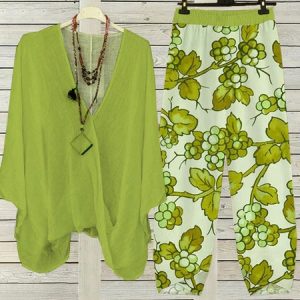 Women Floral V Neck Three Quarter Sleeve Comfy Casual Top With Pants Two-Piece Set, Sets, color:Green|size:XXL, catalog Noracora shop