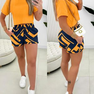 O-neck Top & Geometric Print Pocket Design Drawstring Shorts Set, Two-piece Sets, ChicMe catalog