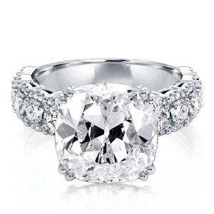 Unique rings - Double Prong Round & Cushion Cut Engagement Ring, Italo jewelry - Online Catalog