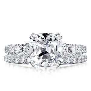 Bridal sets rings - Classic Double Prong Cushion Cut Bridal Set, Italo jewelry - Online Catalog
