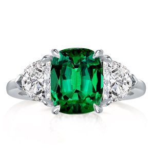 Three stone rings - Three Stone Green Cushion Cut Emerald Engagement Ring, Three stone rings, Italo jewelry - Online Catalog