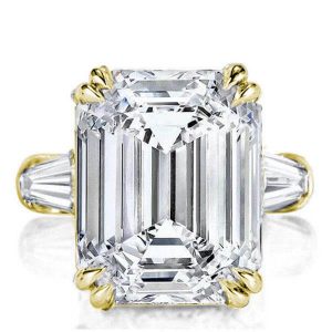 Classic rings - Golden Three Stone Emerald Engagement Ring, Apparel & Accessories, Italo jewelry - Online Catalog