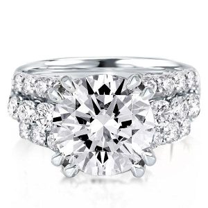 Unique rings - Double Prong Round Cut Engagement Ring, Italo jewelry - Online Catalog