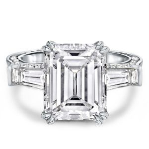 Unique engagement Rings - Filigrain Double Prong Three Stone Emerald Engagement Ring, Italo jewelry - Online Catalog